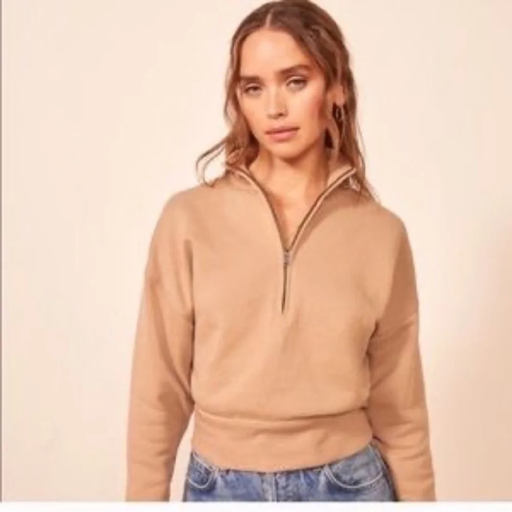 Reformation Marla cotton 1/4 zip Sweatshirt (Small) - Picture 8 of 8